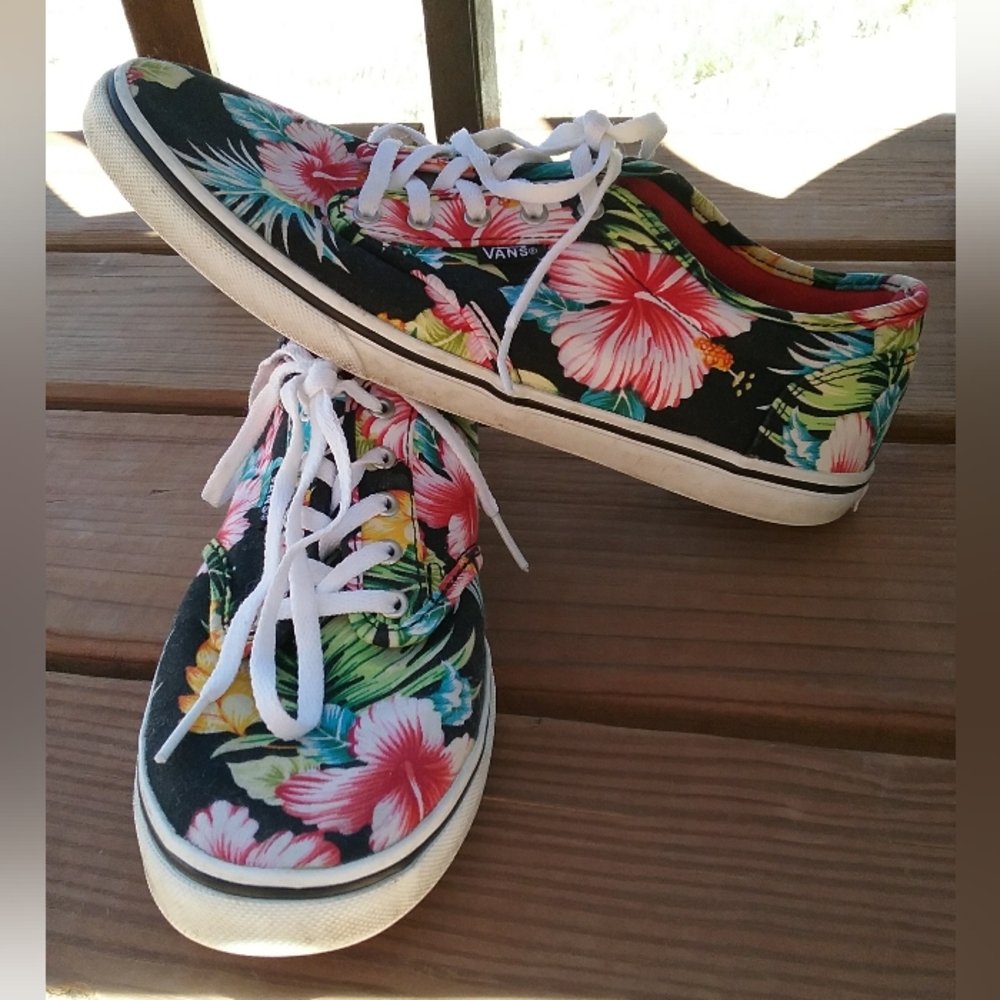 Used tropical flower Vans